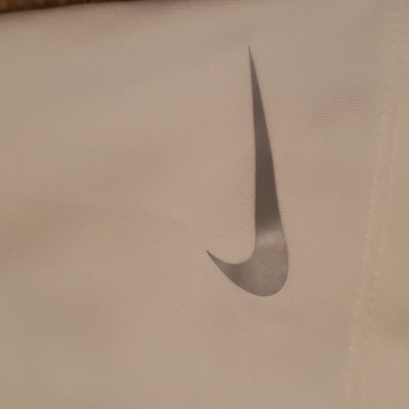 Nike Golf Women's White Skirt - Picture 10 of 13